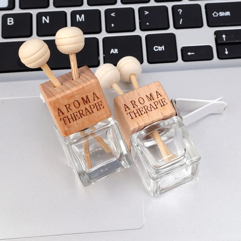 Ambientador para Auto — Clip Rejilla con Aceite Esencial 8ml